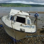 MoD Police retrieve sunken boat