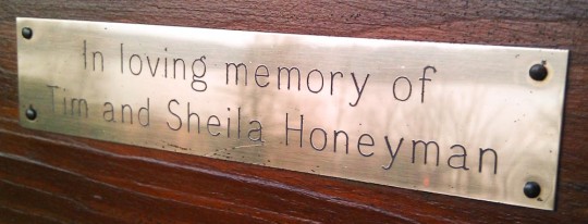 Tim & Sheila Honeyman plaque on bench at Lairds Grave