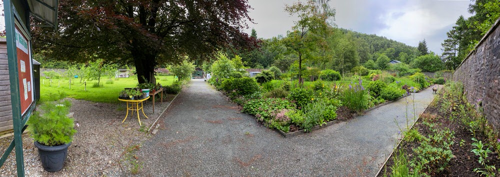 Glenfinart Walled Garden